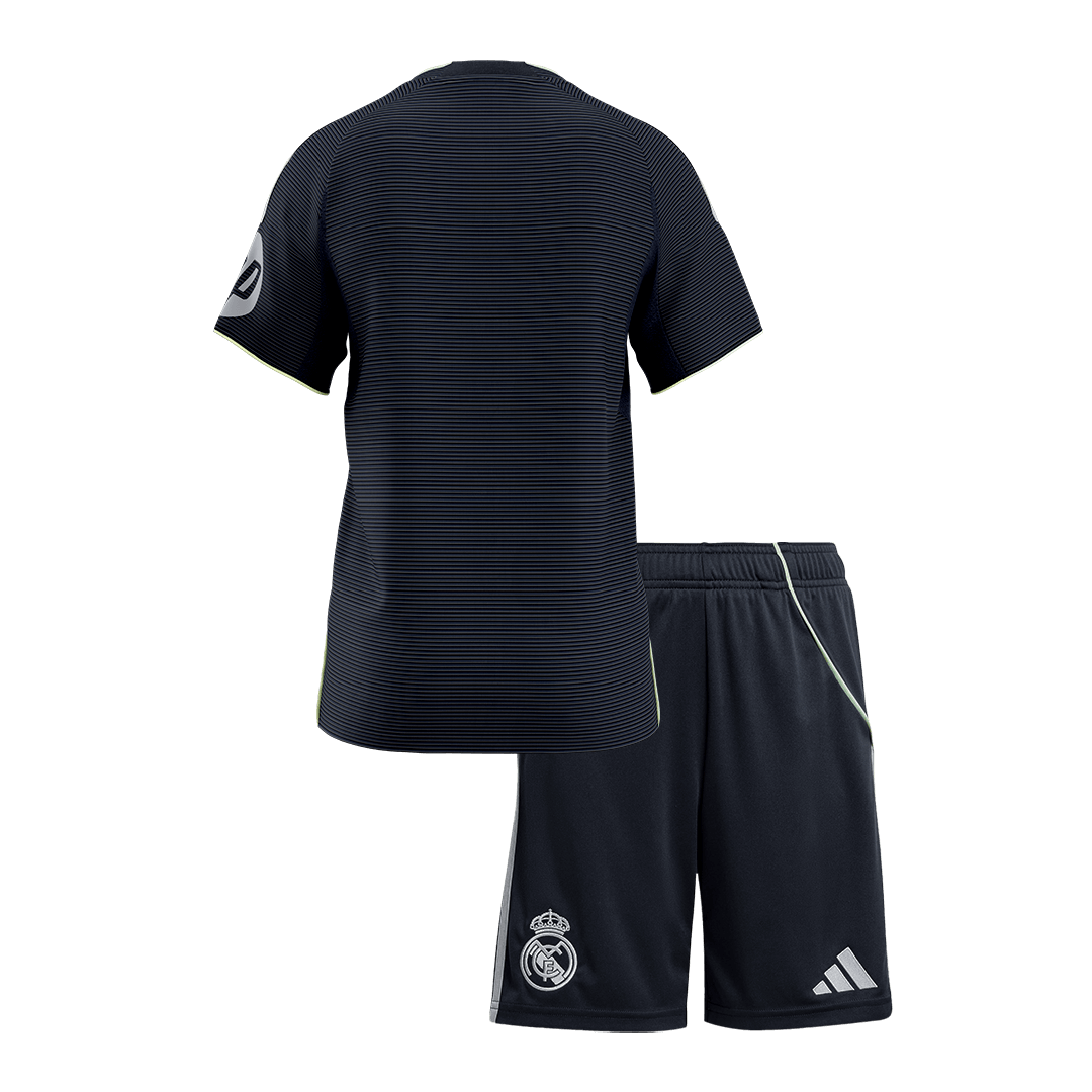 Real Madrid detská vonkajšia futbalová súprava 2025/26 (Prémiová kvalita)