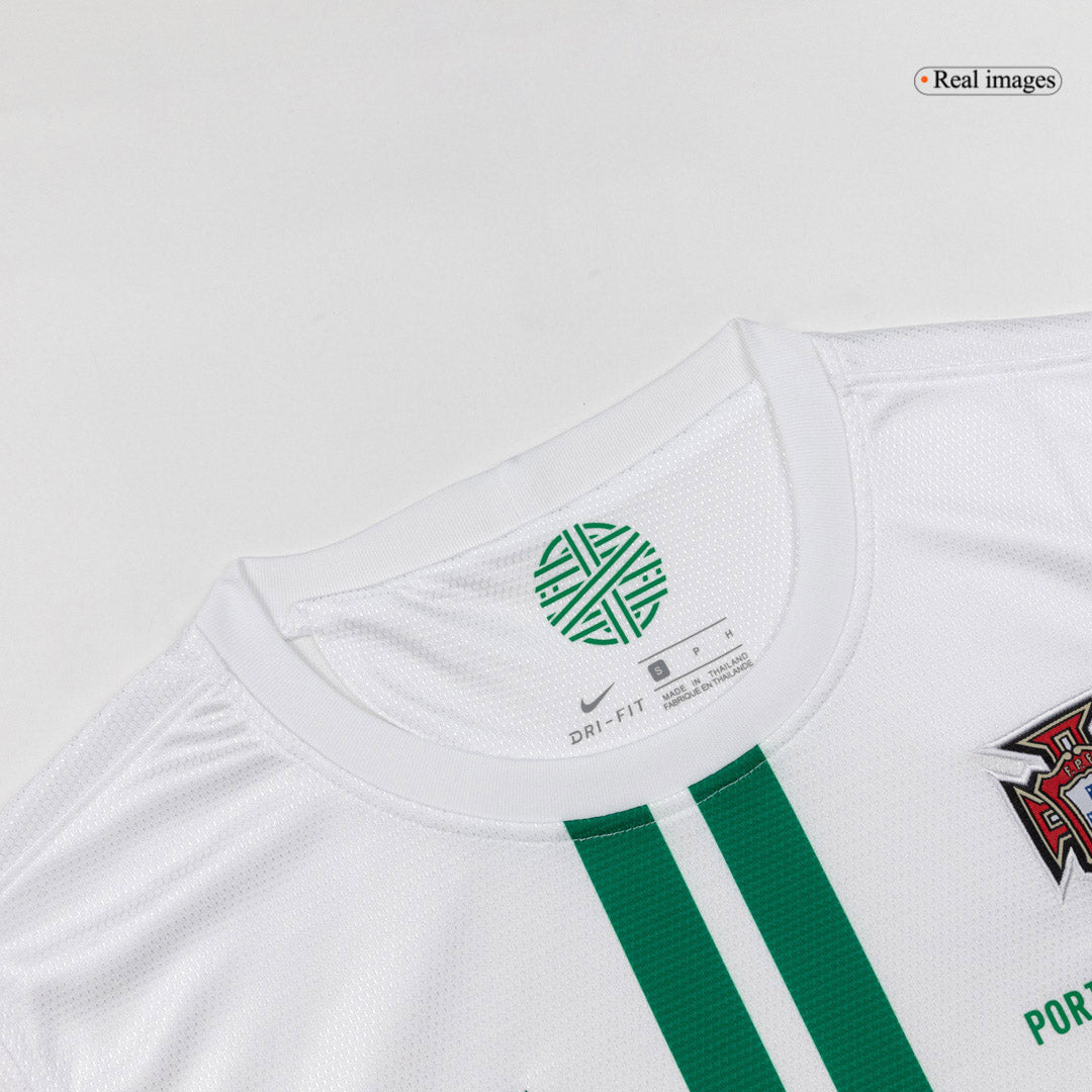 Portugalsko pánsky vonkajší retro futbalový dres 2012