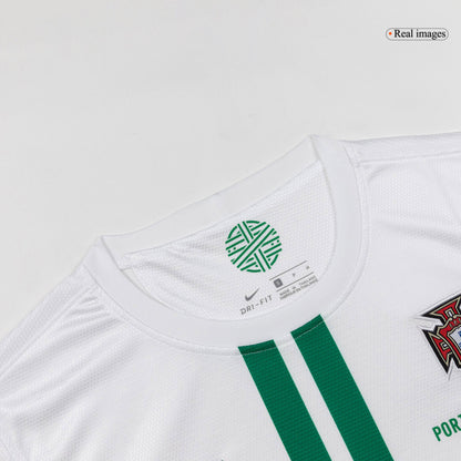 Portugalsko pánsky vonkajší retro futbalový dres 2012