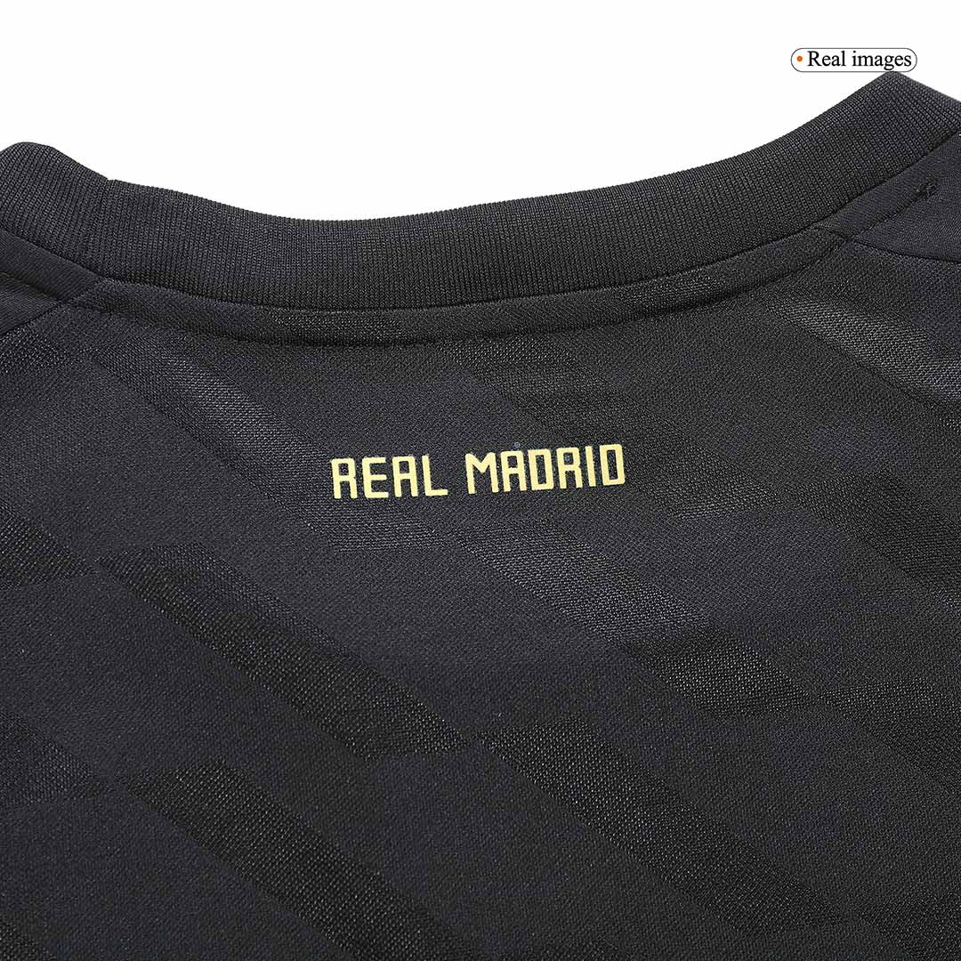 Real Madrid pánsky vonkajší retro futbalový dres 2011/12