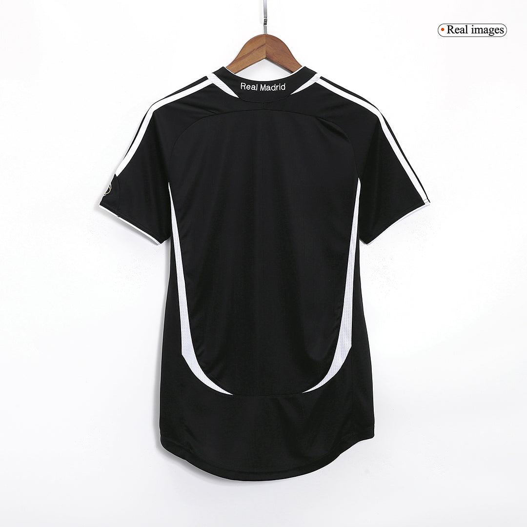Real Madrid pánsky vonkajší retro futbalový dres 2006/07