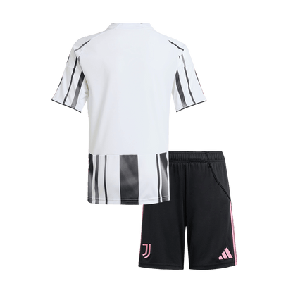Juventus detská domáca futbalová súprava 2025/26