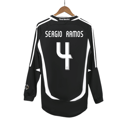 Real Madrid pánsky vonkajší retro futbalový dres s dlhými rukávmi 2006/07 - SERGIO RAMOS #4