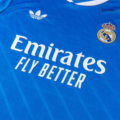 Real Madrid pánsky tretí futbalový komplet 2025/26