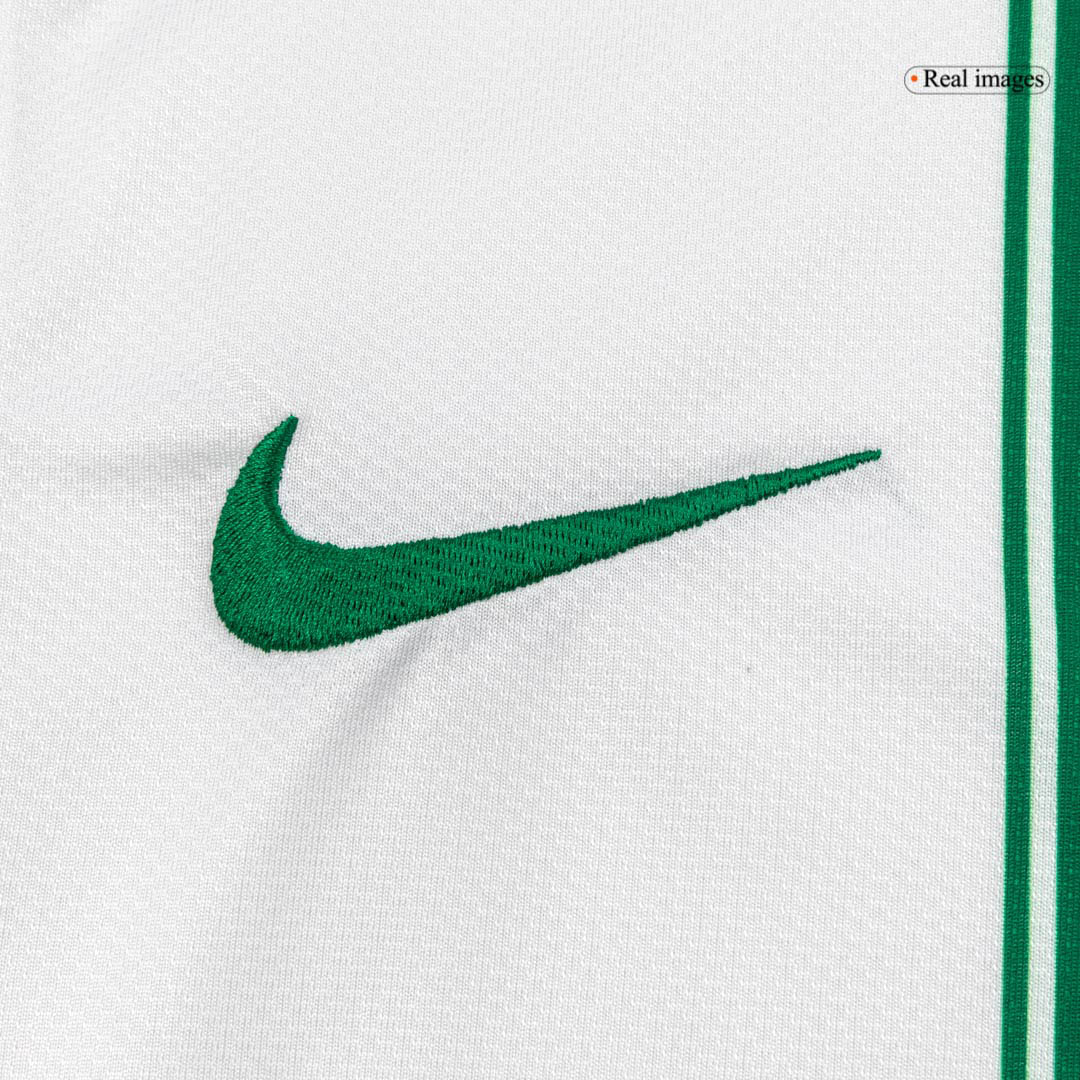 Portugalsko pánsky vonkajší retro futbalový dres 2010