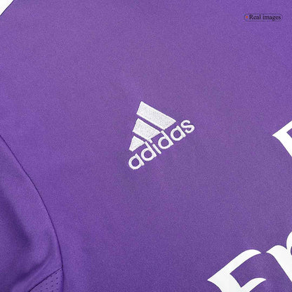 Real Madrid pánsky vonkajší retro futbalový dres 2016/17 - KROOS #8