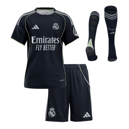 Real Madrid detský vonkajší futbalový komplet 2025/26 (Prémiová kvalita)