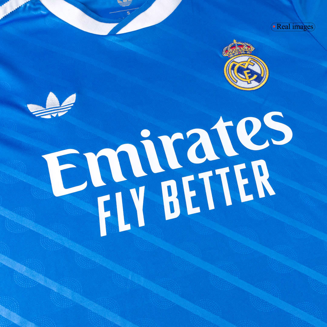 Real Madrid pánsky tretí futbalový dres s dlhými rukávmi 2025/26