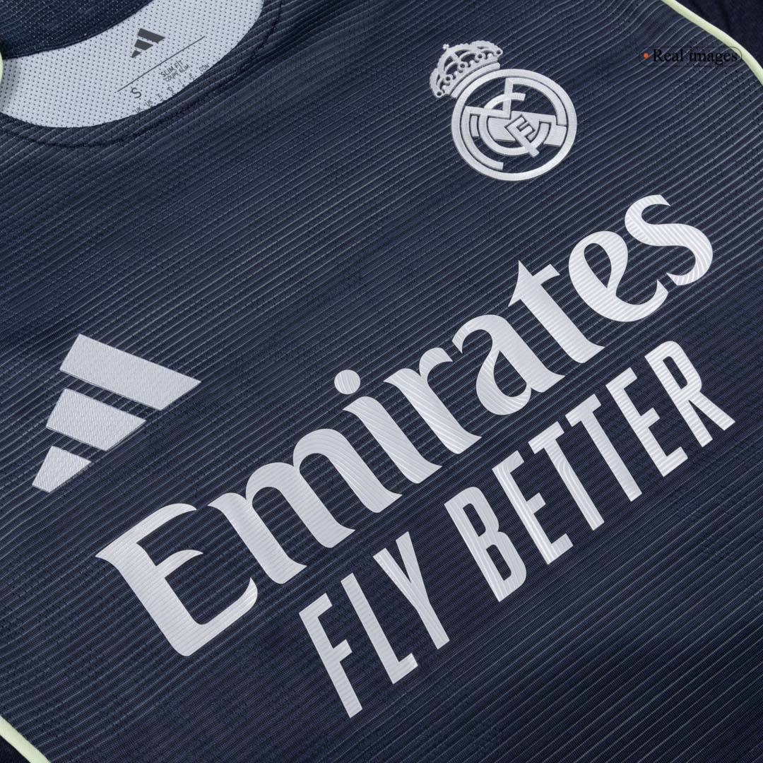 Real Madrid pánsky vonkajší futbalový dres 2025/26 - CAMAVINGA #6 [hráčska verzia] (Prémiová kvalita)