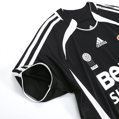 Real Madrid pánsky vonkajší retro futbalový dres 2006/07 - SERGIO RAMOS #4