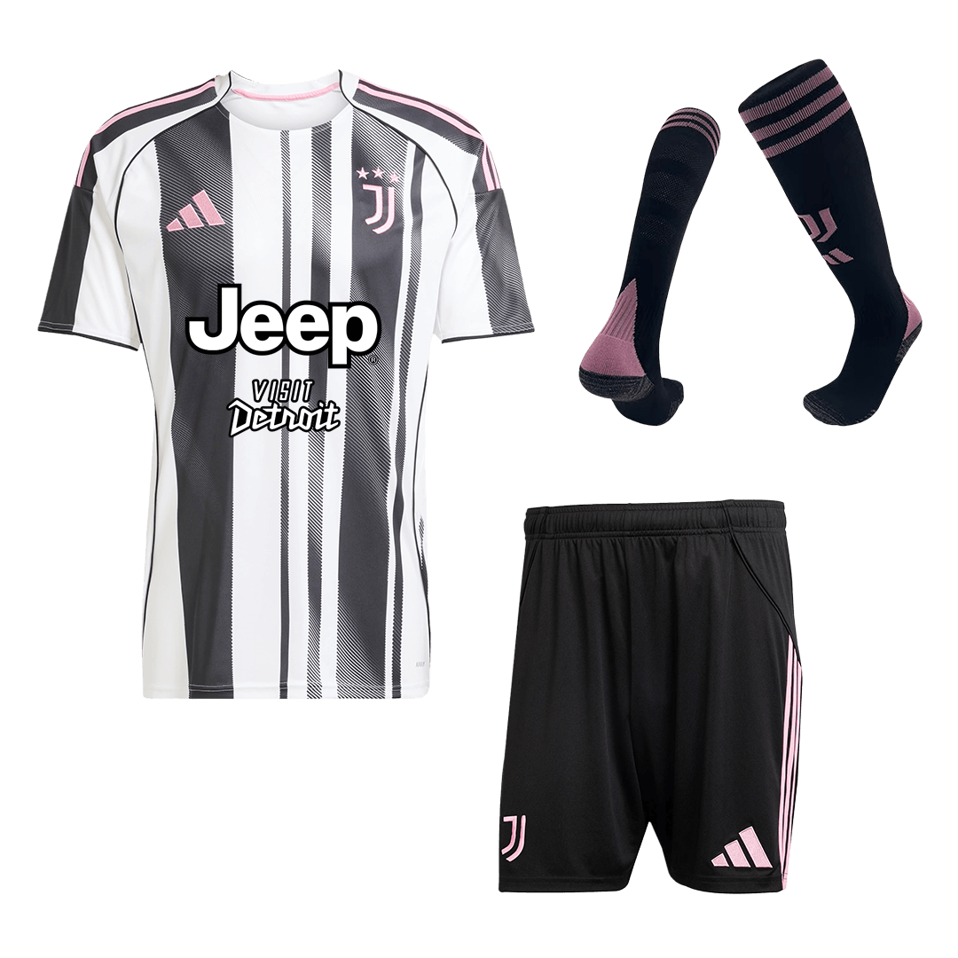 Juventus pánsky domáci futbalový komplet 2025/26