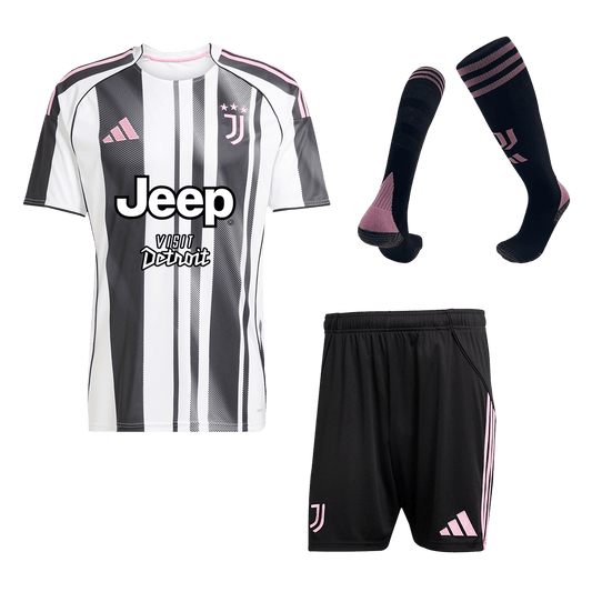 Juventus pánsky domáci futbalový komplet 2025/26