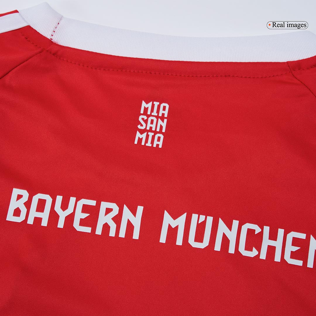 Bayern Mníchov detská domáca futbalová súprava 2025/26