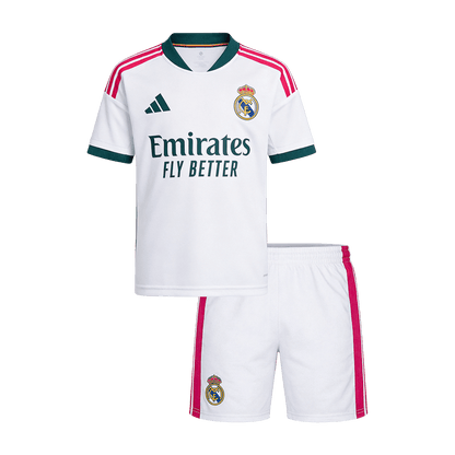 Real Madrid detská domáca futbalová súprava 2026/27