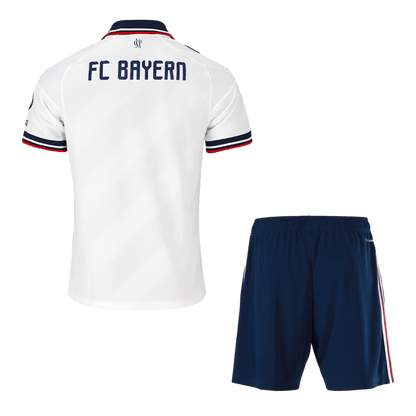 Bayern Mníchov pánsky Vonkajší futbalový komplet 2026/27