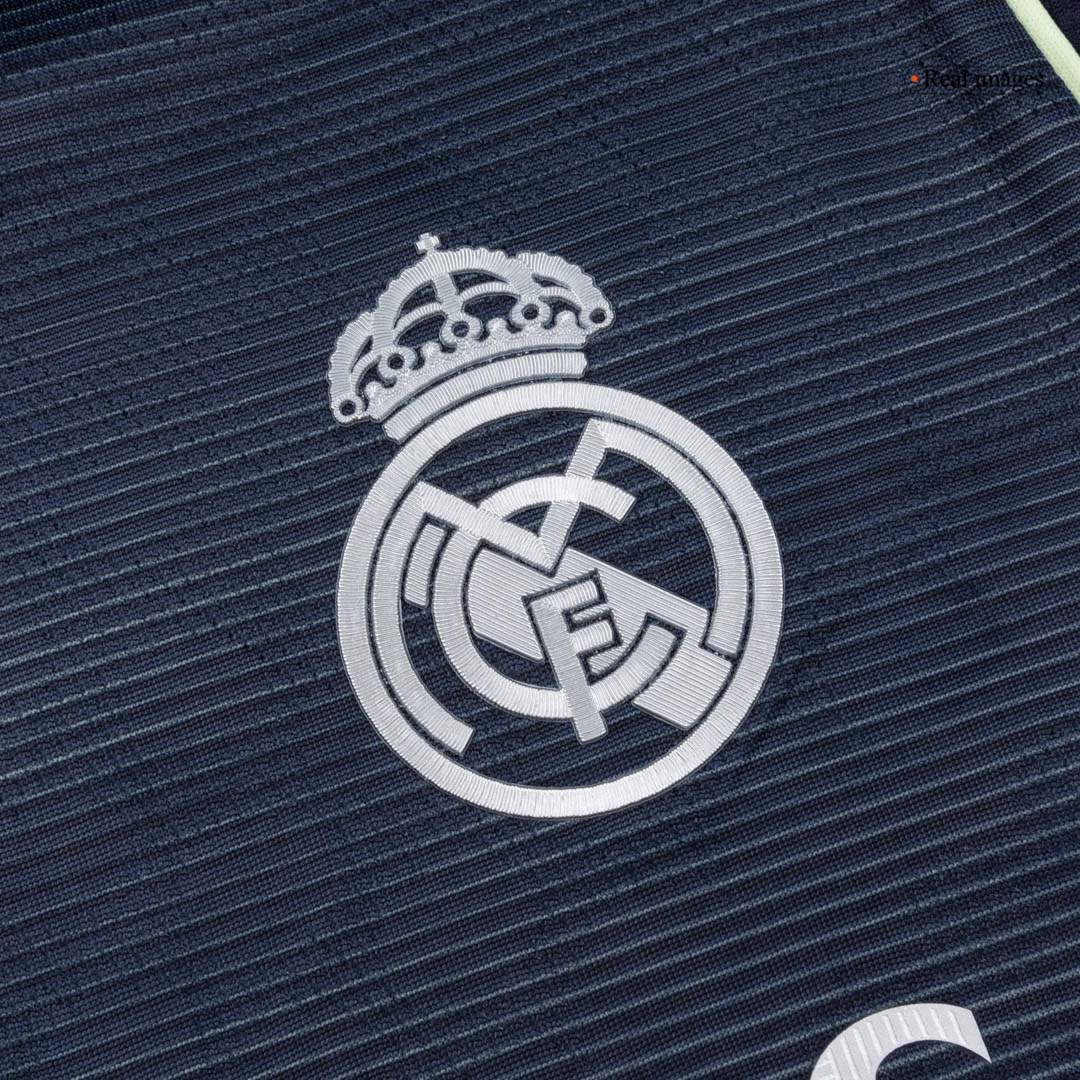 Real Madrid pánsky vonkajší futbalový dres 2025/26 - BELLINGHAM #5 [hráčska verzia] (Prémiová kvalita)