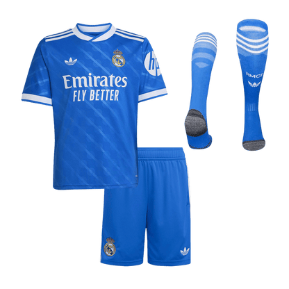 Real Madrid detský tretí futbalový komplet 2025/26