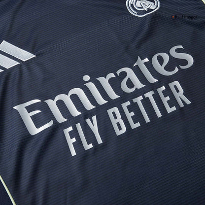 Real Madrid pánsky vonkajší futbalový dres s dlhými rukávmi 2025/26